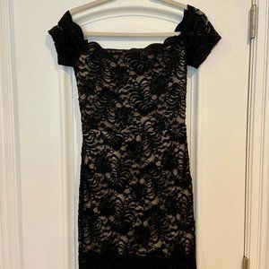 BEBE BLACK LACE DRESS